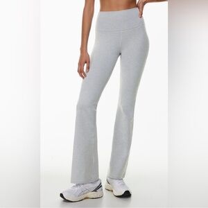 Aritzia TNA flare leggings